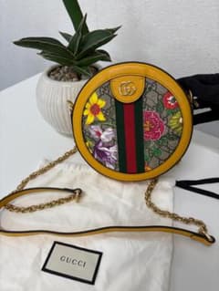GUCCI レザー イエロー ゴールド GGスプリーム ショルダーバッグのサムネイル