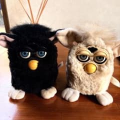 レトロ 初代 ファービー Furby 黒と白 ジャンク品 TOMY トミー - メルカリ