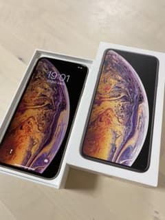 iPhone Xs Max Gold 64 GB SIMフリーのサムネイル