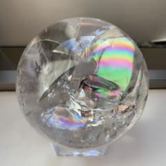 透明度高☆レインボーアイリスクォーツスフィア☆台座付き 透明度高☆レインボーアイリスクォーツスフィア☆台座付き - メルカリ