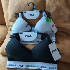 신품 미사용 FILA 브라톱 2장 세트 L 사이즈! 흡한속건&스트레치 소재