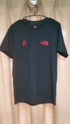 THE NORTH FACE　Tシャツのサムネイル
