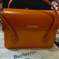 Burberryハンドバッグ未使用品のサムネイル