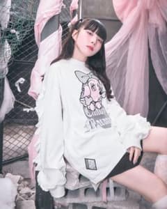 michellMacaron☆ガルフィーコラボフリルBIGロンT新品未使用 - メルカリ
