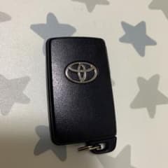 トヨタ純正スマートキーのサムネイル