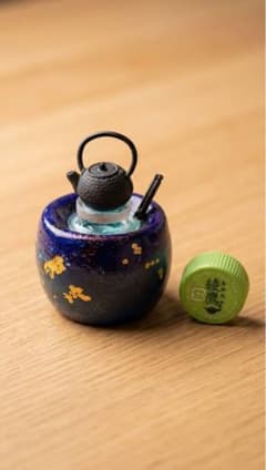 【激レア】カプセルコレクション　火鉢2　丸火鉢ミニチュア　炭灰五徳鉄瓶火箸のサムネイル
