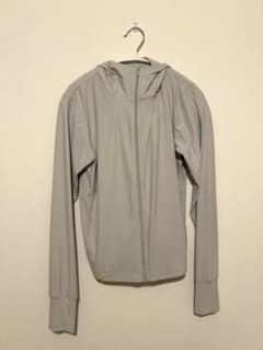 UNIQLO AIRism UVカット フルジップパーカー Mのサムネイル
