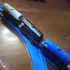 プラレール 石油貨物車両のサムネイル