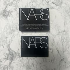 NARS ライトリフレクティングセッティングパウダー 3ｇのサムネイル