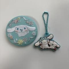 サンリオ刺繍缶バッジ ぷっくりラバマスグミ2 シナモン2点セットのサムネイル