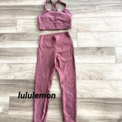 ルルレモン★ Asia Fit ブラトップ＆レギンスセット　サイズSのサムネイル