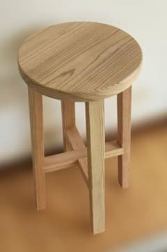 手作り　丸椅子 約55cm 座面30cm 未塗装のサムネイル