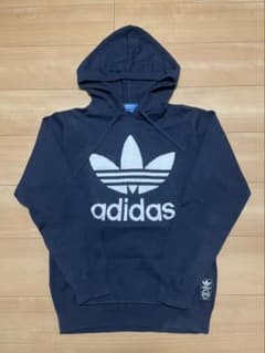 adidasフード付きセーターのサムネイル