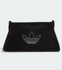 adidasバッグのサムネイル