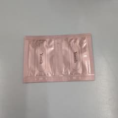 Yunth 生VC美白美容液 1ml×2包