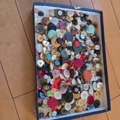 ボタン各種のサムネイル
