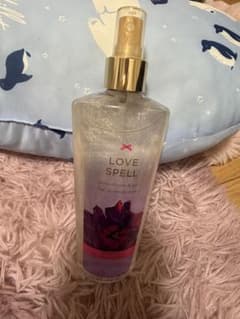 Victoria's Secret LOVE SPELL ボディミスト - メルカリ