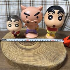クレヨンしんちゃん フィギュア 2体セットのサムネイル