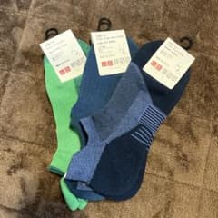 UNIQLO 靴下のサムネイル