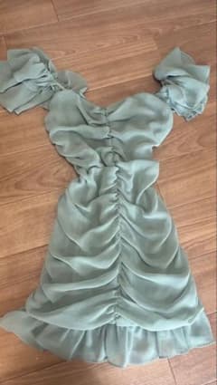イタリア限定 ZARA グリーンシフォンミニワンピース XSのサムネイル