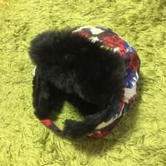 H&M☆ファー付き帽子のサムネイル