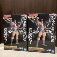 キン肉マン　完璧超人始祖編 リアルフィギュア　ロビンマスク　2点まとめ売り