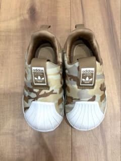 adidas キッズシューズ 14cm カモフラ柄 スリッポンのサムネイル