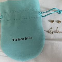 Tiffany & Co. ピアス インフィニティ 2個セット ポーチ付きのサムネイル