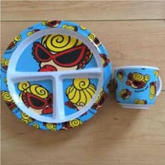 ヒステリックミニの食器のサムネイル