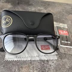 Ray-Ban ブラック サングラスのサムネイル