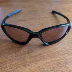 OAKLEY サングラス ブラック ゴールドのサムネイル