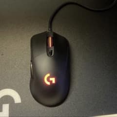 ロジクール　g403 ゲーミングマウスのサムネイル