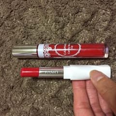 メイクグッズのサムネイル