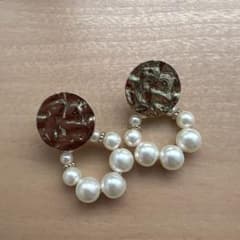 パール調 サークル ピアス ゴールドカラーのサムネイル
