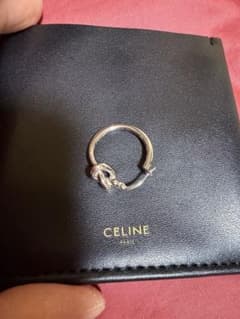 CELINE ノット スモールフープ ピアス 片耳用のサムネイル