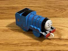 プラレール きかんしゃトーマス ゴードン　テコロでチリンのサムネイル