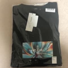 《値下げしました》&CHILL  BOX CREW SS TEE アンドチルのサムネイル