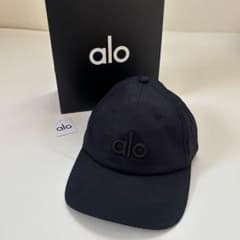 美品】alo キャップ 店舗購入 ブラック 刺繍 フリーサイズ サナ着用
