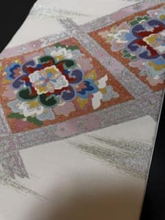 【銘品新品】西陣老舗機元「織昌みやび謹製」 「爪掻き本綴れ」「天井格宝相華文様」 銘品新品】西陣老舗機元「織昌みやび謹製」 「爪掻き本綴れ」「天井格