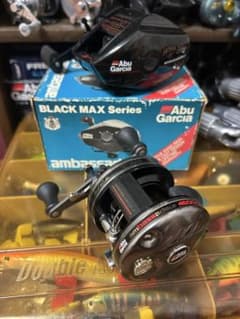 Abu Garcia 4600C ハンクパーカー&Black Max Abu Garcia 4600C ハンクパーカー&Black Max - メルカリ