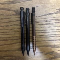 シャーペン2本のサムネイル
