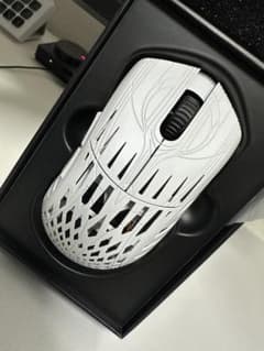 【極美品】pwnage stormbreaker whiteのサムネイル