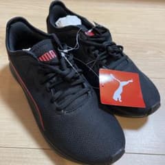 プーマ　スニーカーのサムネイル