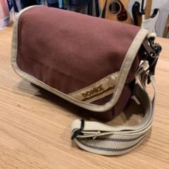 DOMKE カメラバッグ　ミニショルダー　ブラウンのサムネイル