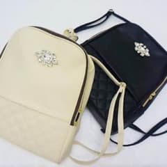 DaTuRa リュック ビジュー Delyle NOIR Rady riendaのサムネイル