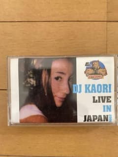 DJ KAORI LIVE IN JAPAN 2000 カセットテープのサムネイル