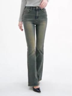 YILON SEMI FLARE DENIM WASH BLUE - メルカリ