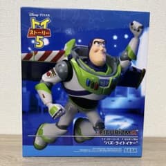 トイ・ストーリー5 FIGURIZMα バズ・ライトイヤー - メルカリ