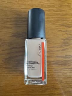 SHISEIDO シンクロスキンラディアントリフティングファンデーションのサムネイル