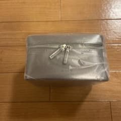 RMK 新品未使用　 ノベルティーポーチのサムネイル